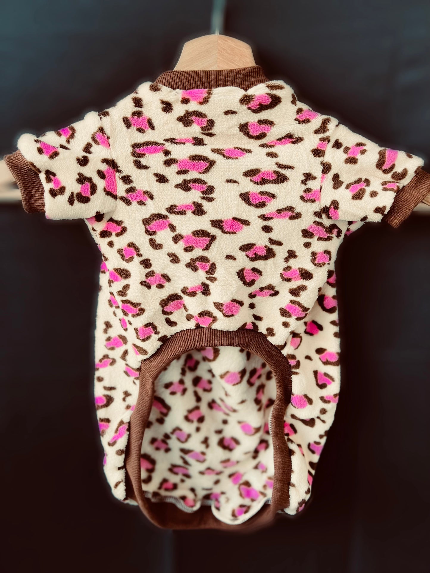 Pullover Leo Print