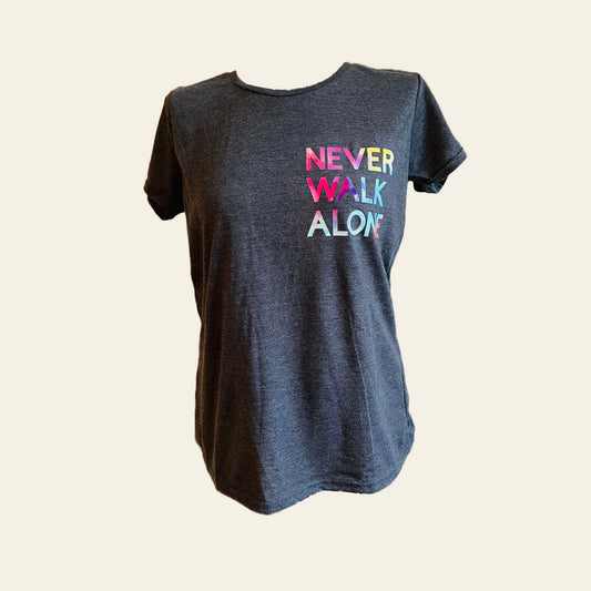 T-Shirt „Never walk alone“